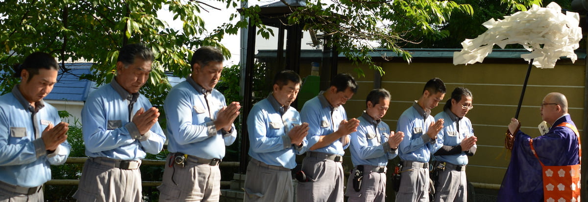 工事安全祈願法要 合唱（日本通運）